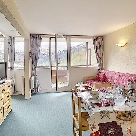 Spacieux Aux Pieds Avec Balcon Appartamento